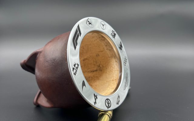 Matera premium SF Premium con compartimentos para mate y termo